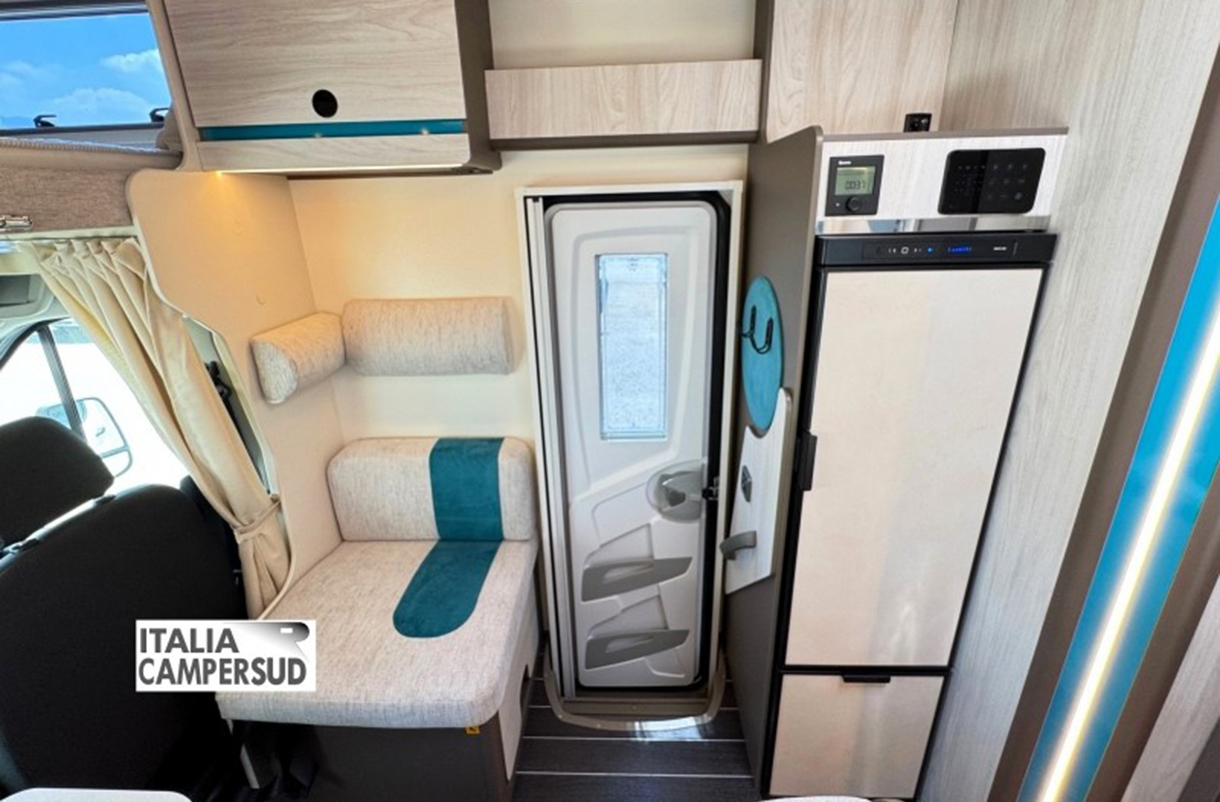 Camper Mansardato 5/6 Posti Ford Transit – Rimor Kilig 695 - immagine 7