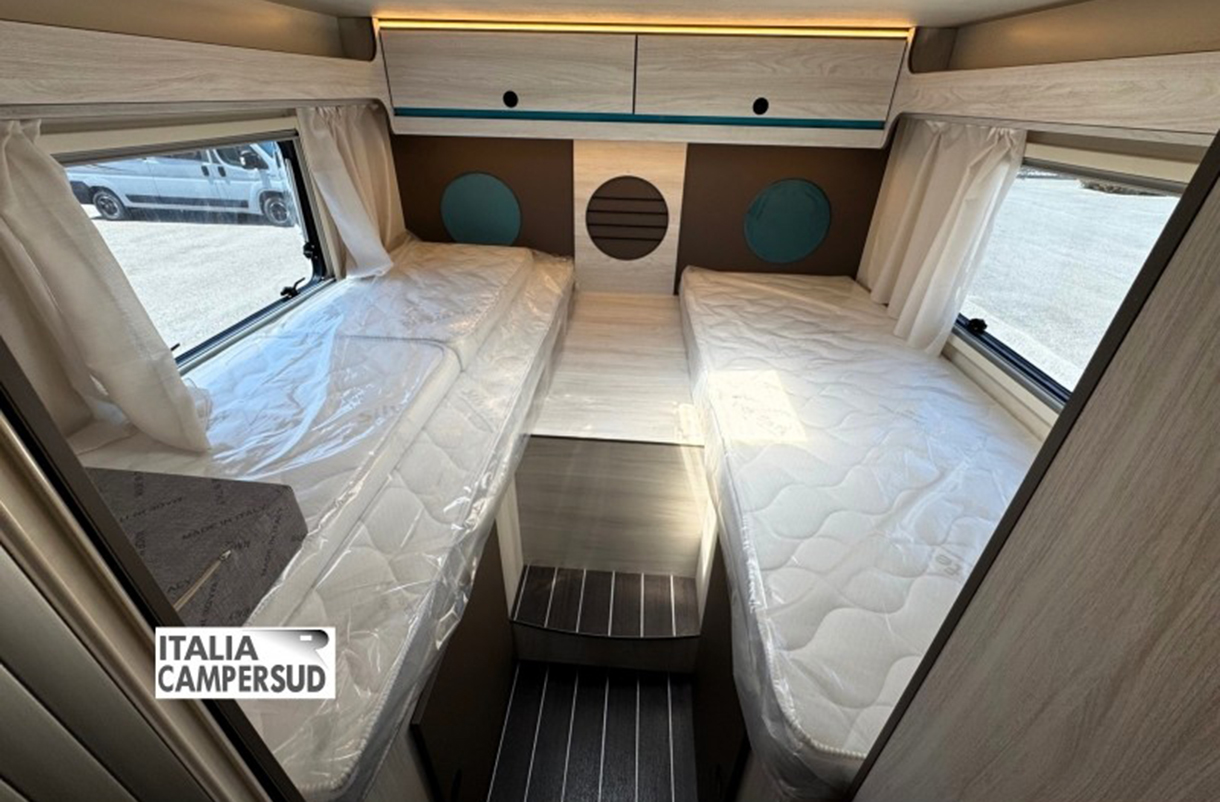 Camper Mansardato 5/6 Posti Ford Transit – Rimor Kilig 695 - immagine 9